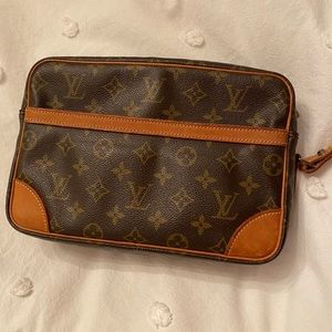 Authentic Louis Vuitton Trocadero